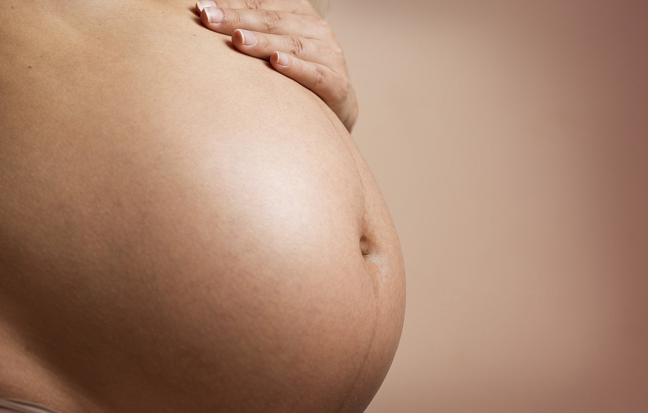 Rozstępy podczas ciąży